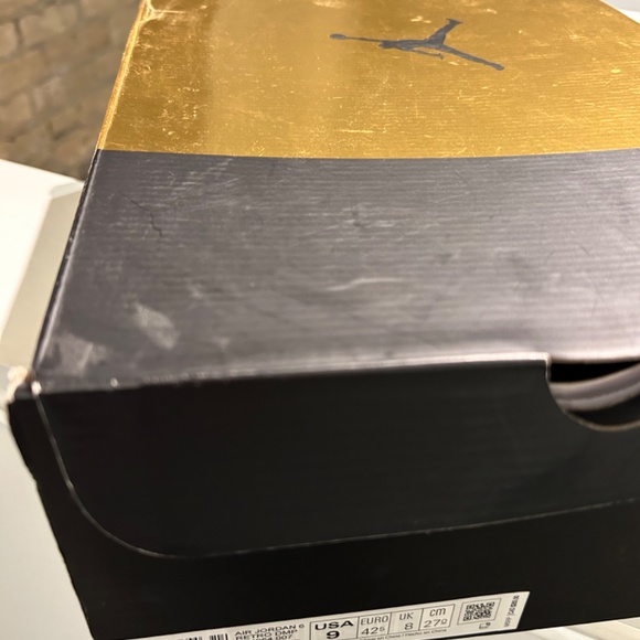 NWT Nike Air Jordan high tops - Picture 3 of 5